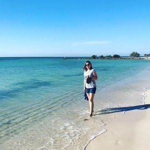 Meet your Posher, Jenny